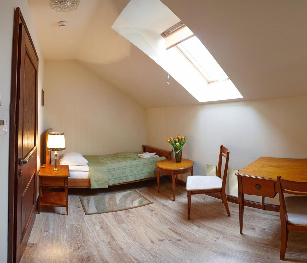 Hotel Zamek Na Skale à Trzebieszowice Extérieur photo